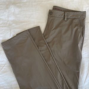 RHONE Straight Leg Commuter Pant, 34, Walnut